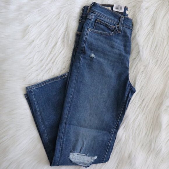 NWT Levi's 724 High Waisted Straight Leg Distressed Blue Denim Jeans Size 26 - Picture 3 of 7